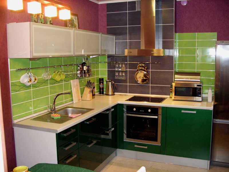 моя кухня, духовка, стол, мдф, фасад, алюминиевый фасад, рамка Z-1, крашеный фасад